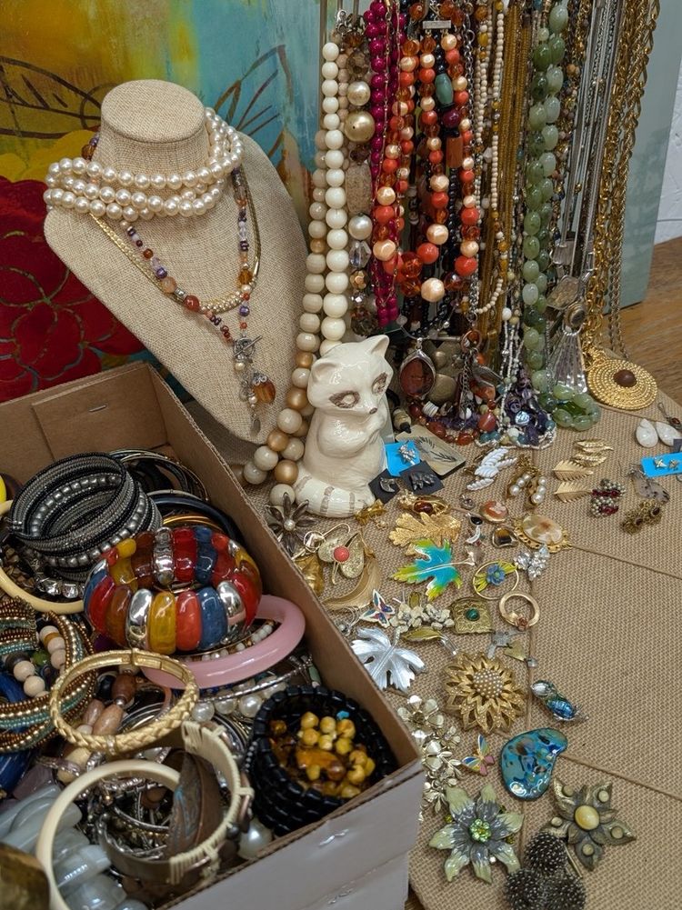 Fall Vibes Jewelry