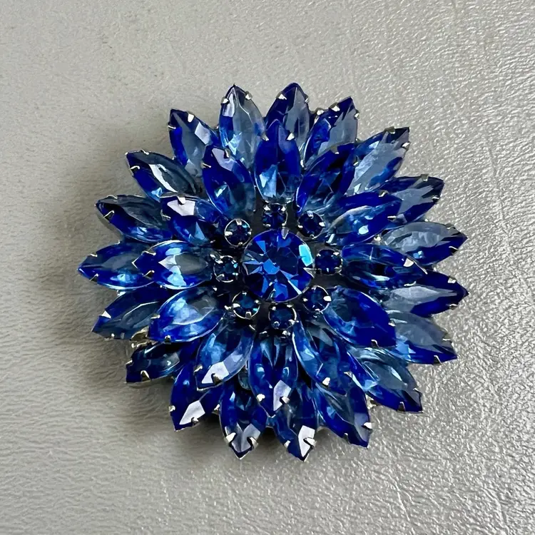 Vintage Large Flower Burst Brooch Royal Blue Pronged Rhinestones 2.5"  Silver Tone