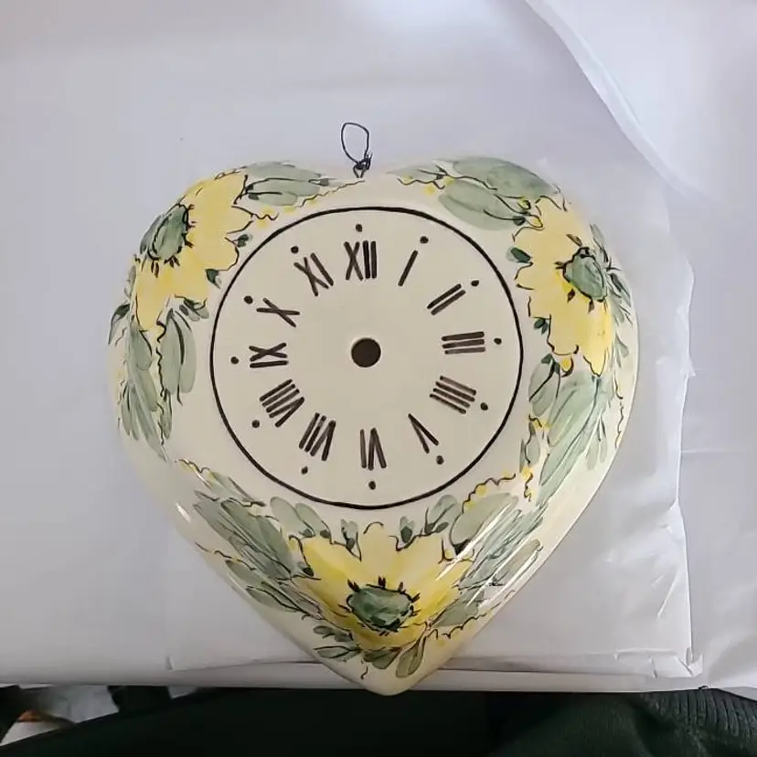 Manufaktura Boleslawiec Polish Pottery Country Style Heart Wall Clock Casing Yellow Flowers