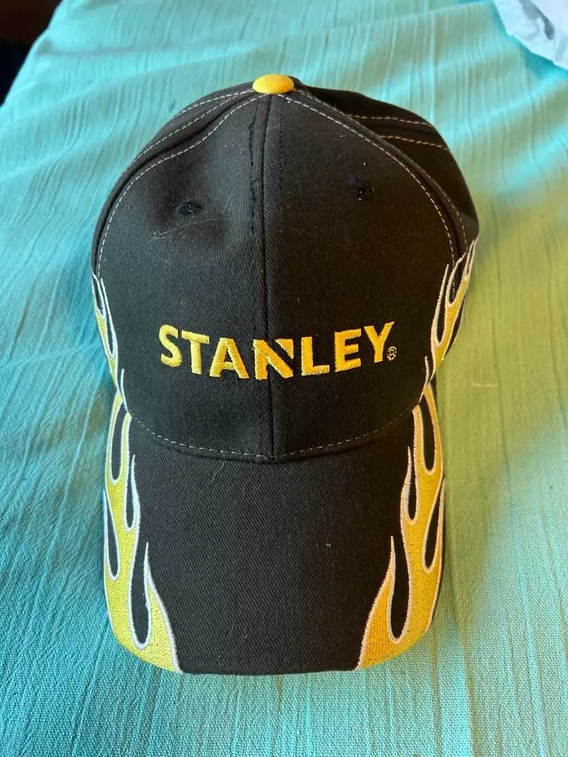 Carl Edwards #19 NASCAR Racing Cap STANLEY Joe Gibbs Racing Yellow Hat w/ FLAMES