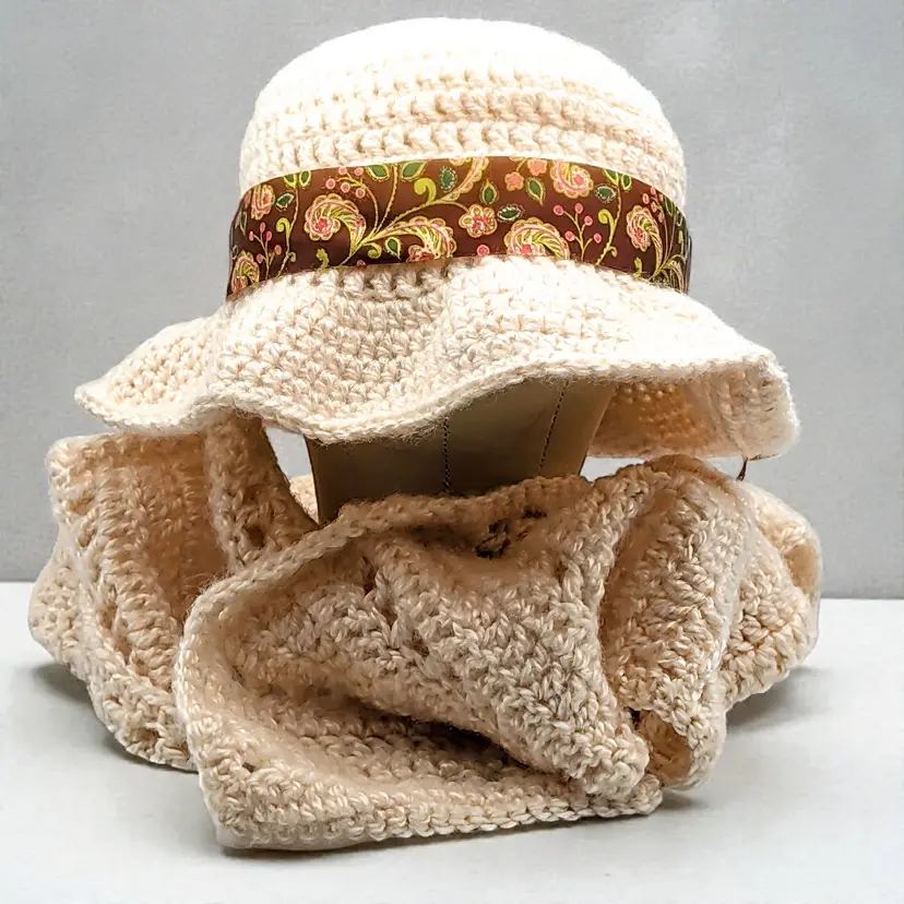 Crochet Bucket Hat With Floppy Brim and Scarf Ivory Never Worn Ribbon Accent