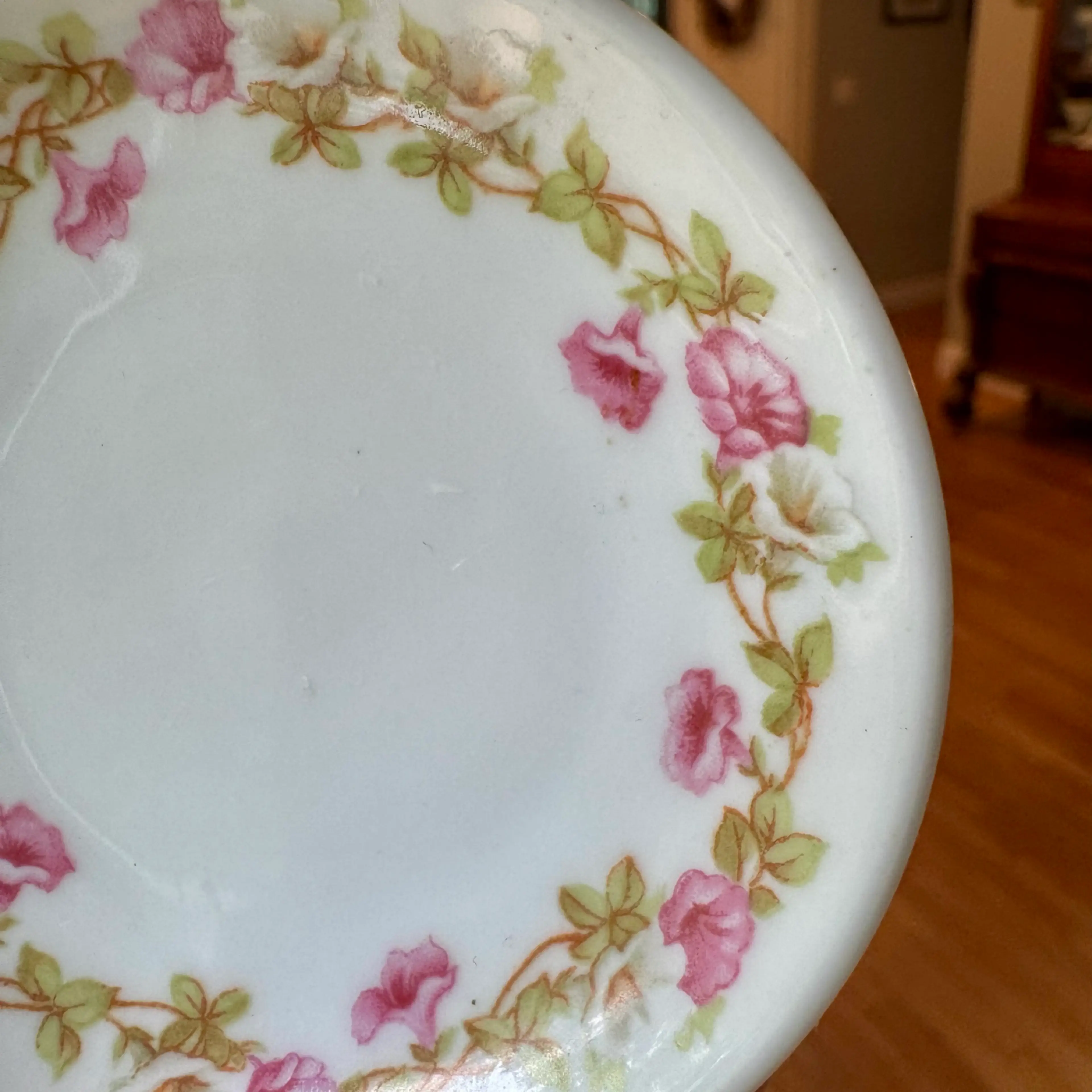 Image 4 of 5