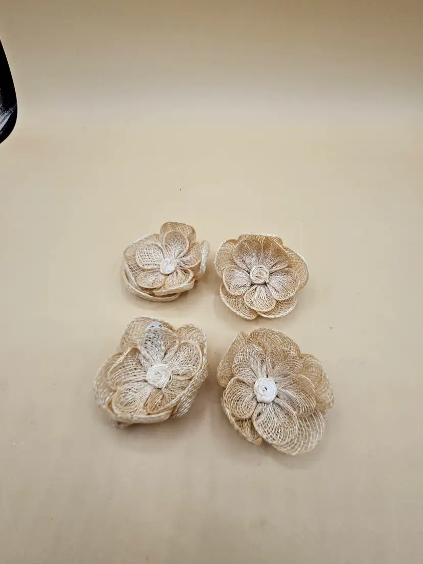 4 Tan Flower Rattan Napkin Rings