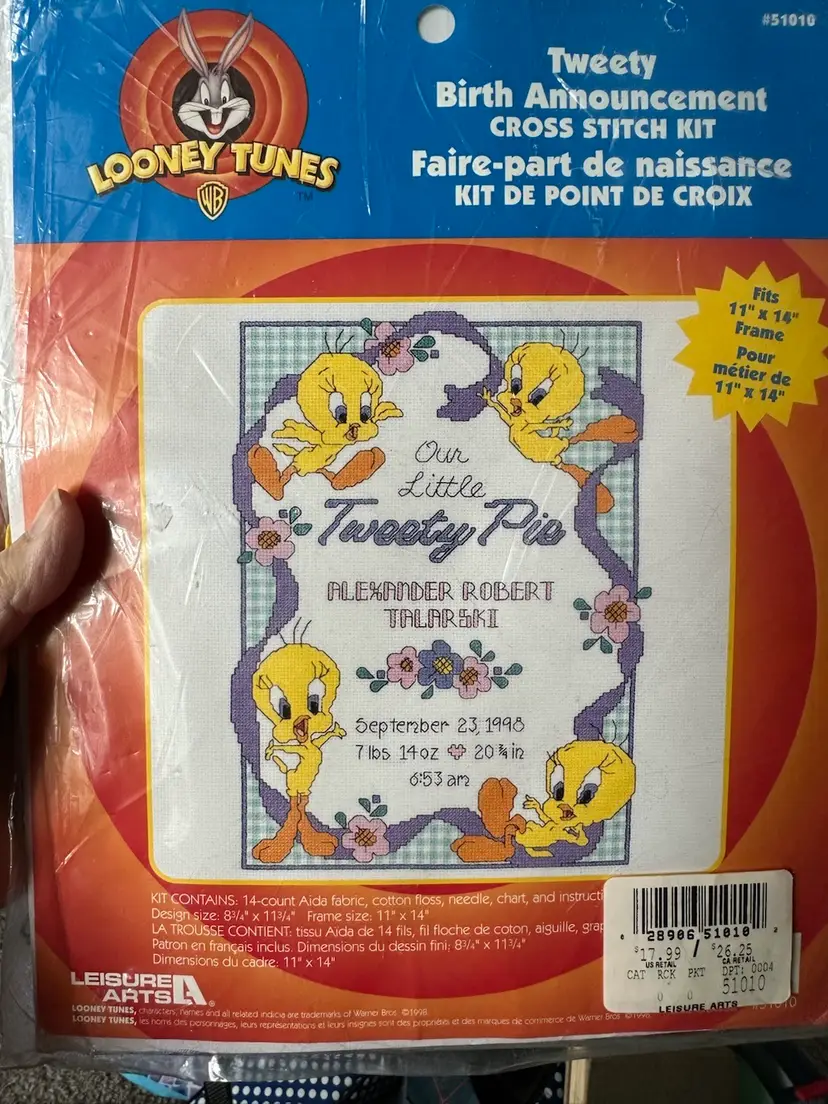 VTG Leisure Arts LOONEY TUNES Cross Stitch Kit TWEETY BIRTH ANNOUNCEMENT #51010