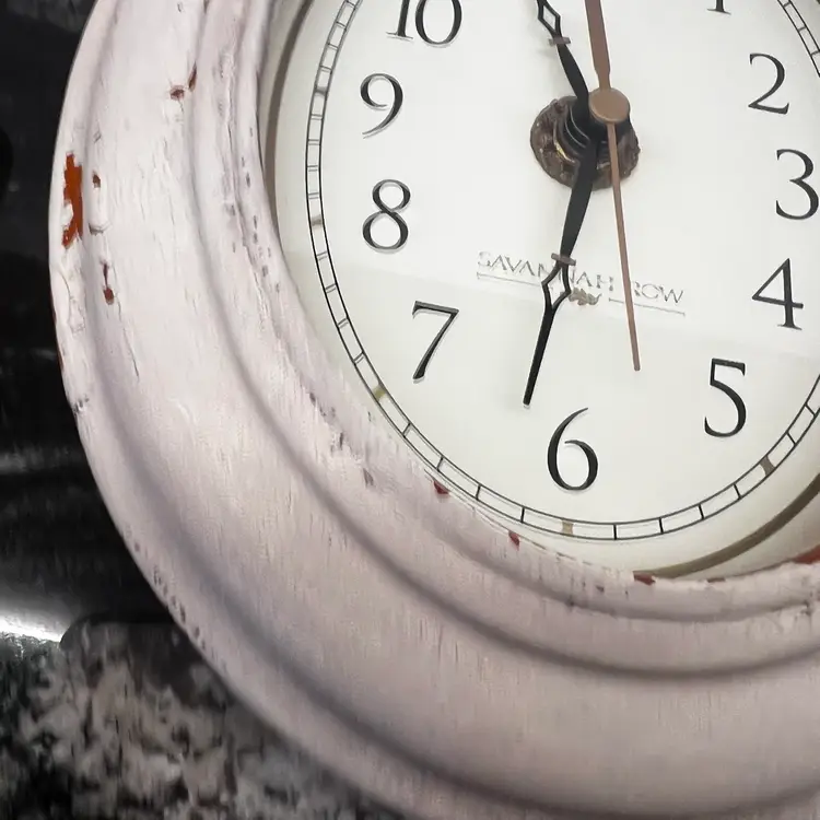 010 UpCycled Oval Hand Painted Chippy Distressed Wall Clock Farmhouse Country Cottage Works Made By Me Drnksuzy OOAK Original