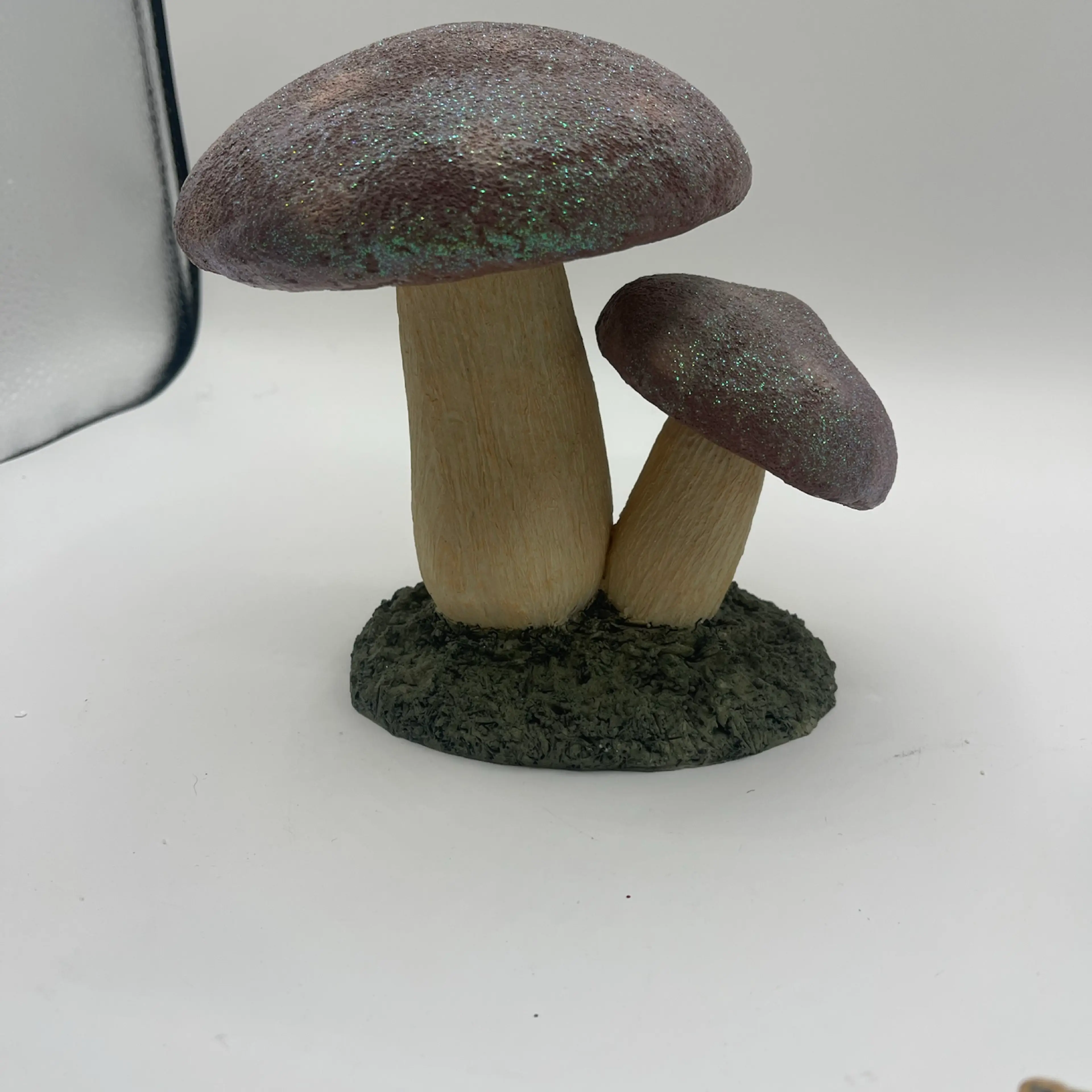 Image 2 of 6