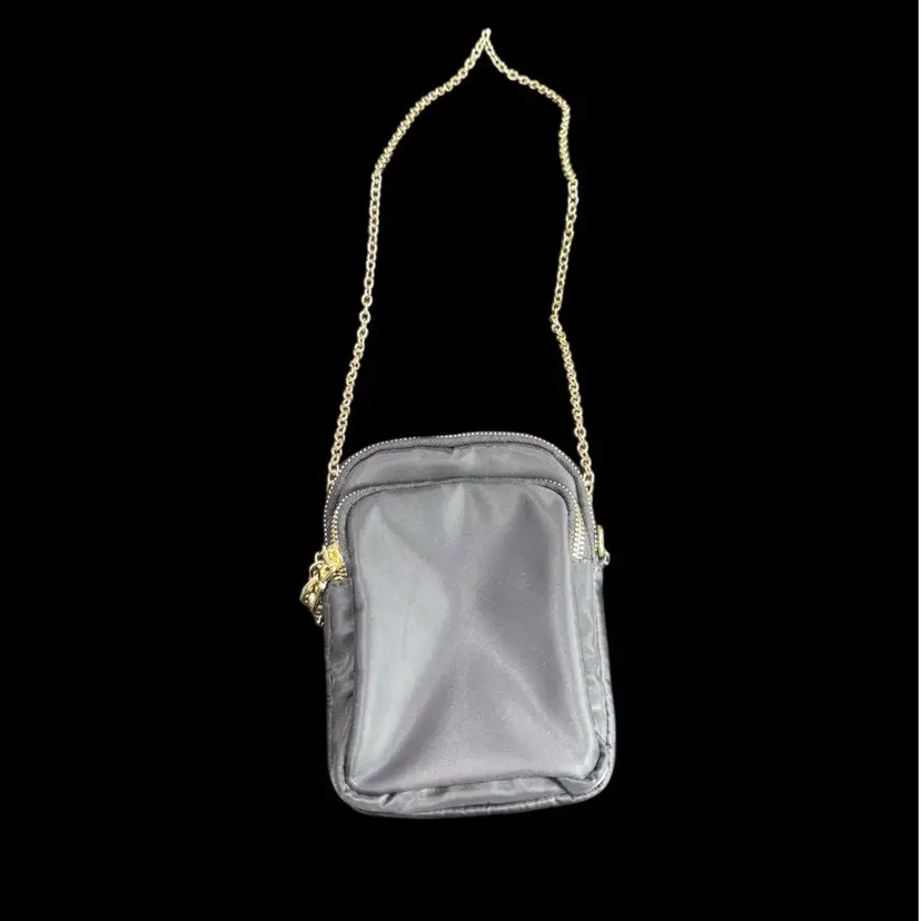 Small Black Crossbody With Gold Chain