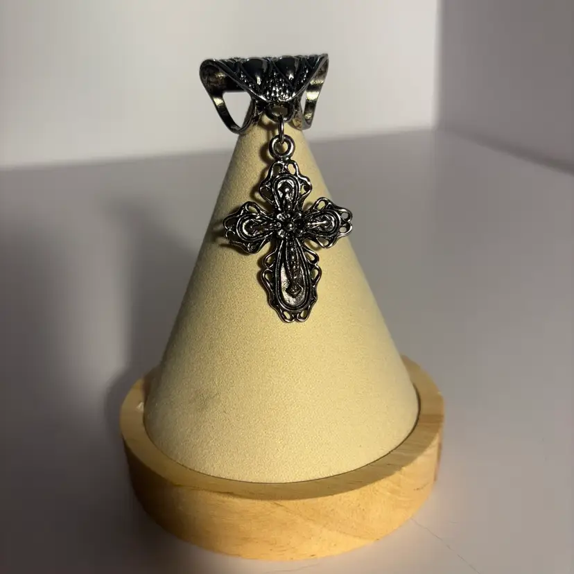 Vintage Silver Tone And Black Cross Scarf Slide Ring Or Knecklace Pendant