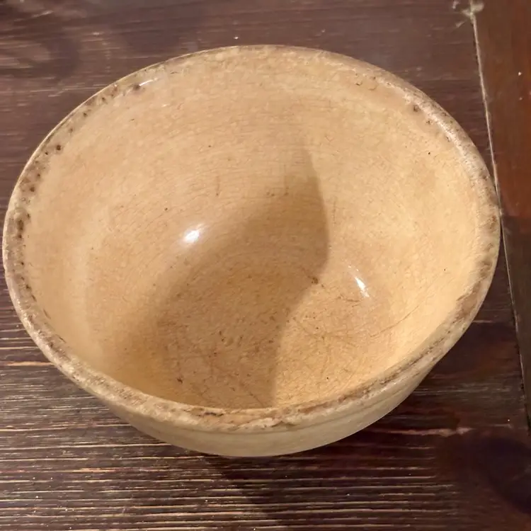 Vintage 1940’s Universal Potteries Stoneware Mixing Bowl 7”