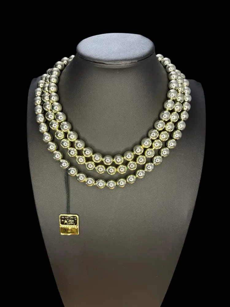 17. Vintage Coro Pegasus Snap Beads Silver-tone Triple Strand