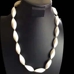 Vintage Trifari Necklace