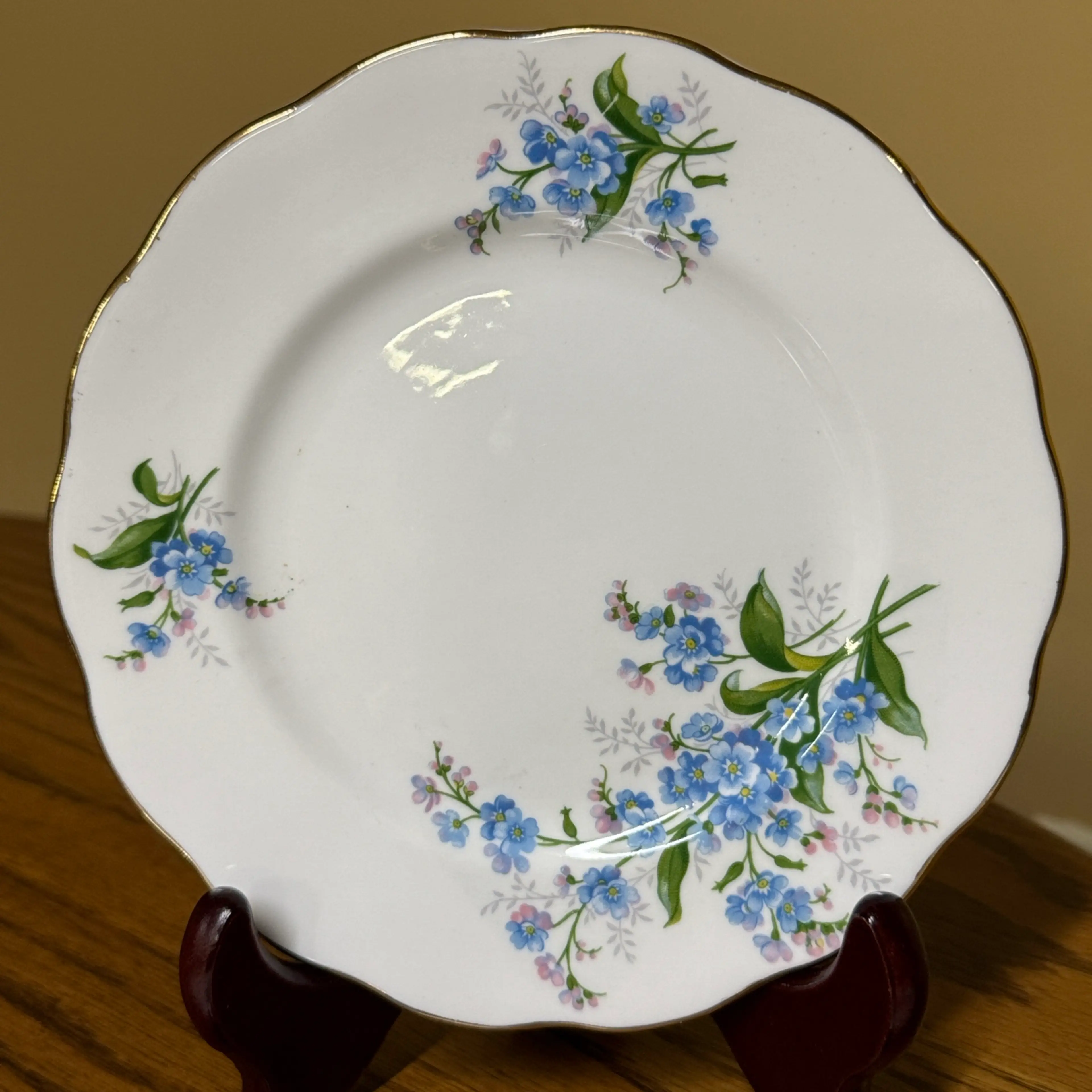 Image 2 of 6