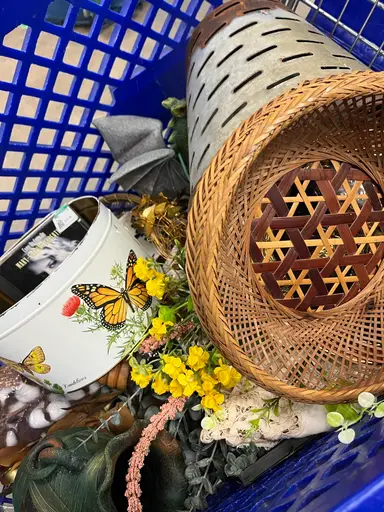 Goodwill Bins Haul Day 10!!!