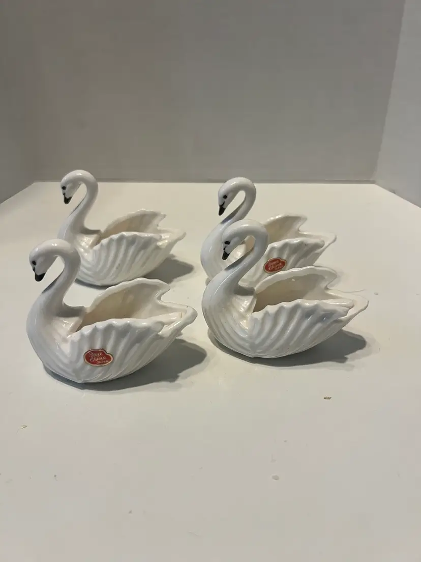 Vintage Japan Bone China Open Salt Cellars Swans Set Of 4 /3 Spoons