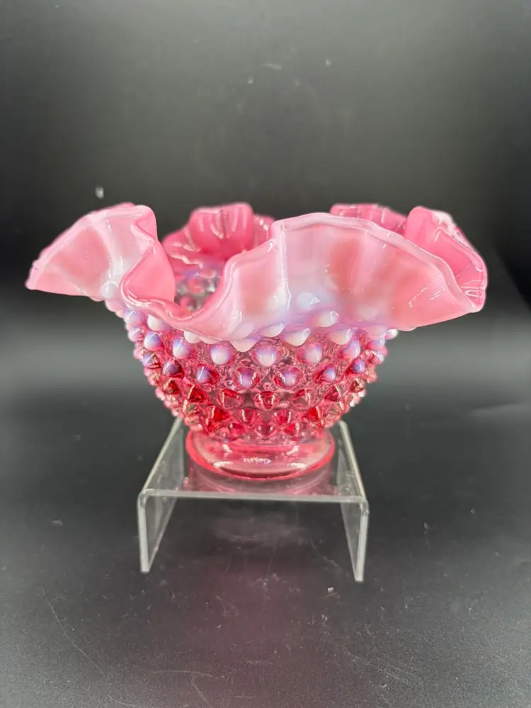 VINTAGE FENTON PINK OPALESCENT HOBNAIL RUFFLED GLASS DISH
