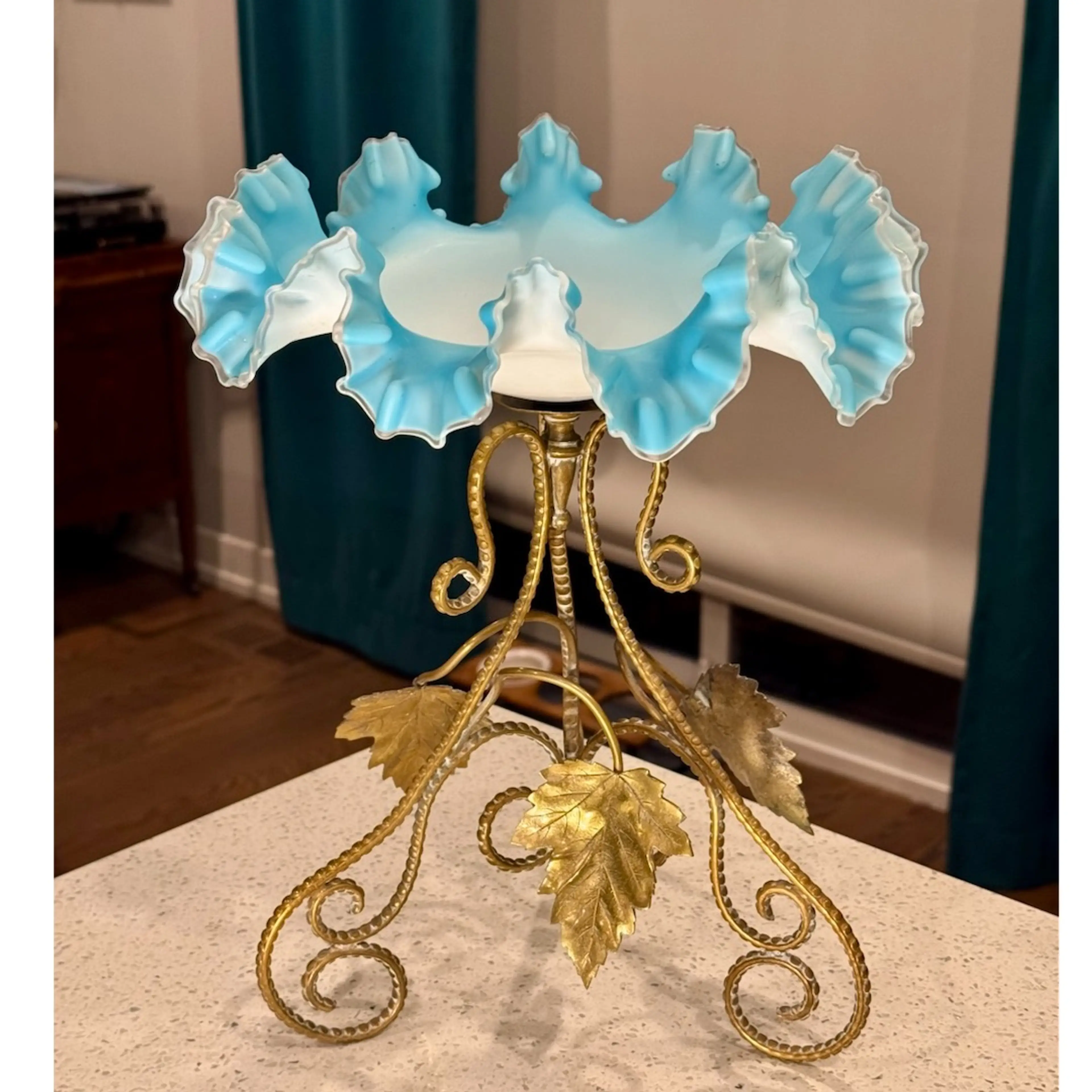 Image 1 of 3