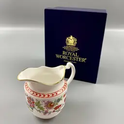 Royal Worcester 250th Anniversary Creamer Chinoiserie England 3"