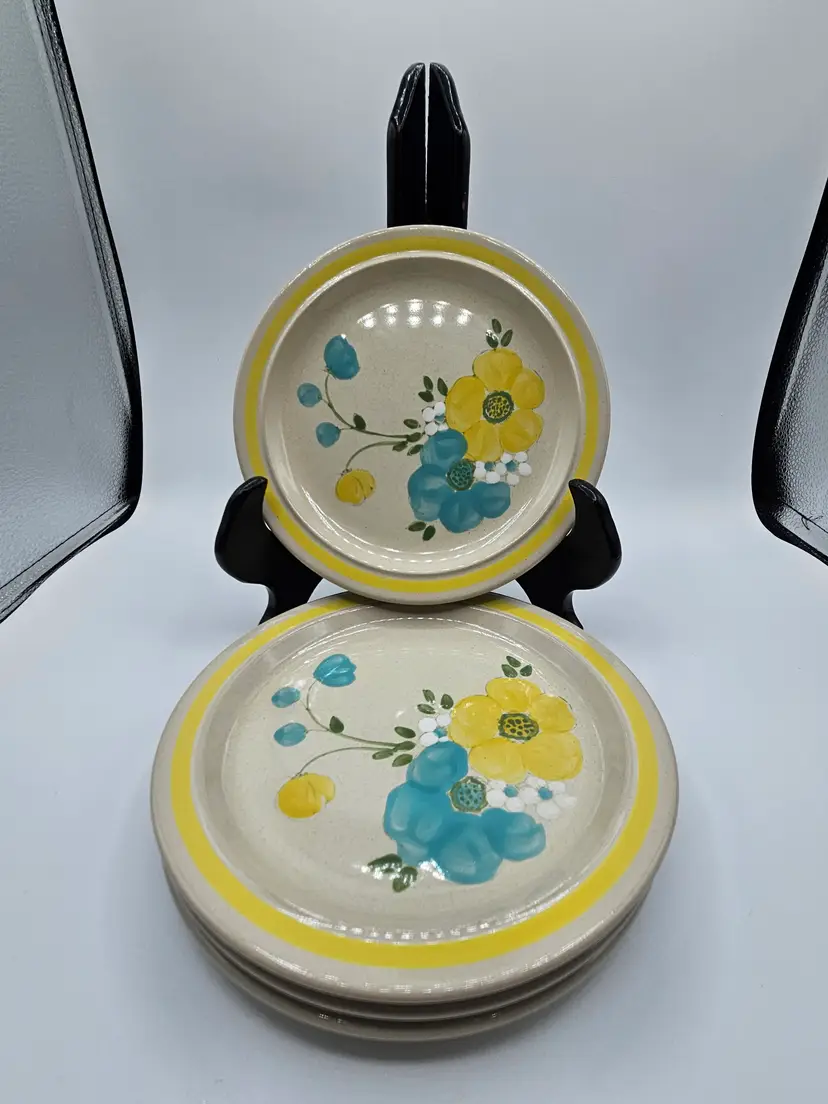 4 JI Stonecrest Andre Ponche 202 Happy 7" Salad Plates Handpainted Korea