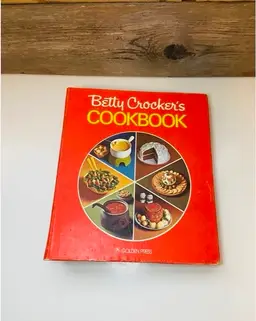 Betty Crocker’s Cookbook Classic Pie Cover 1976 Five Ring Tabbed Binder Recipe Collection Retro Farmhouse Nostalgic