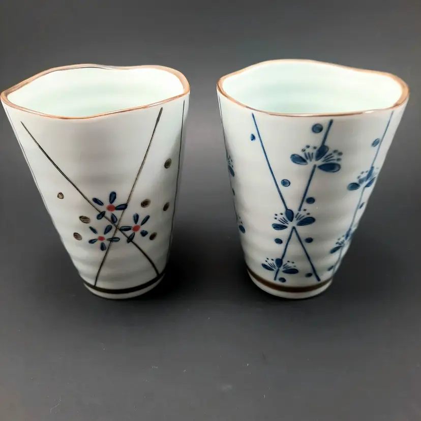 Vintage Asian Handleless Mugs Cups Gray Blue Floral Wavy Rim Set Of 2