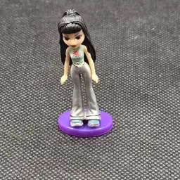 Bratz Mini Series 1 - Flaunt It Jade