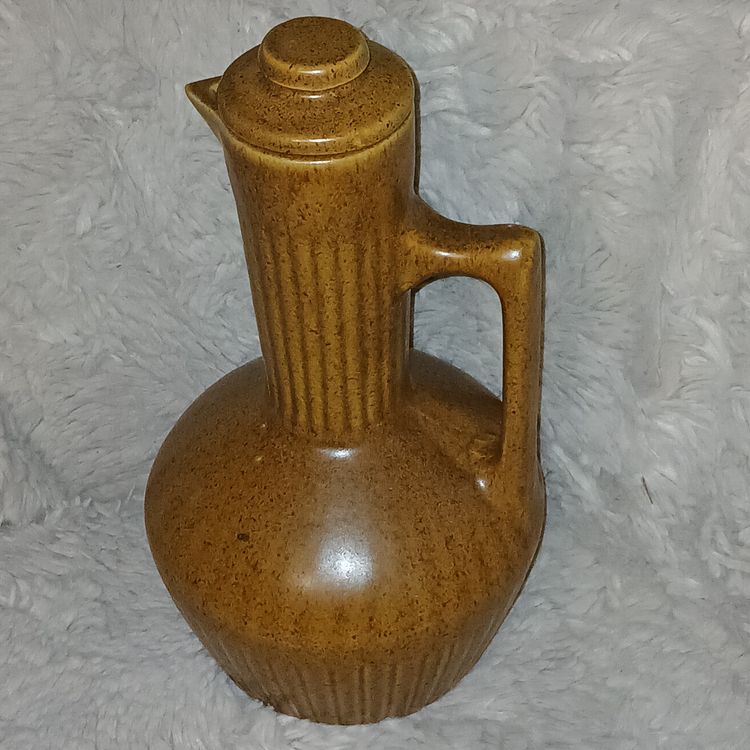 Vtg. Monmouth Pottery Pitcher