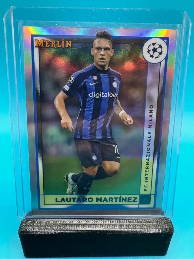Lautaro Martinez Topps Merlin Refractor Inter Milan