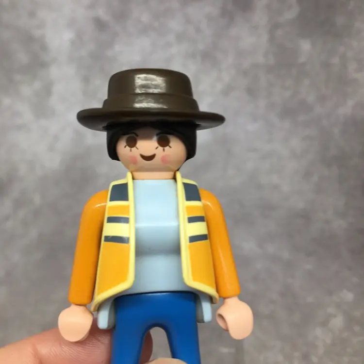 Playmobil Country Farm Girl w/Hat