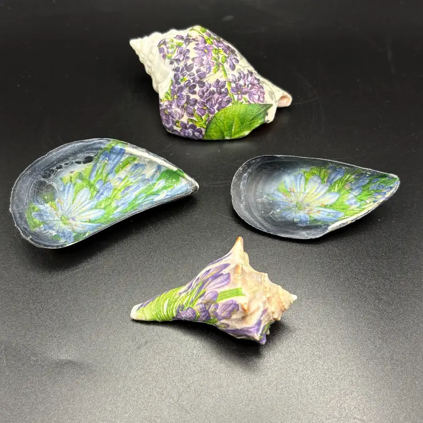 Collection Of 4 Decoupage Seashells