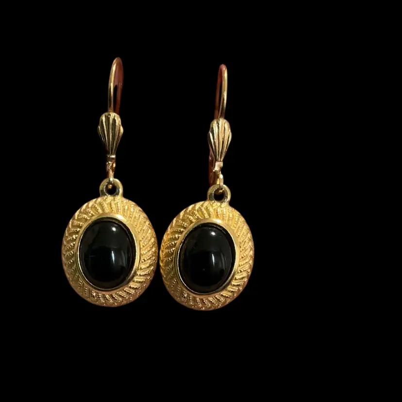 Vintage Goldtone Trifari Black Oval Cabochon Dangle Leverback Pierced Earrings. Very Elegant!
