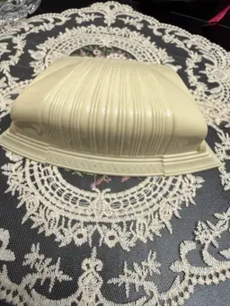 Vintage Jewelry Display box - Burgundy Velvet