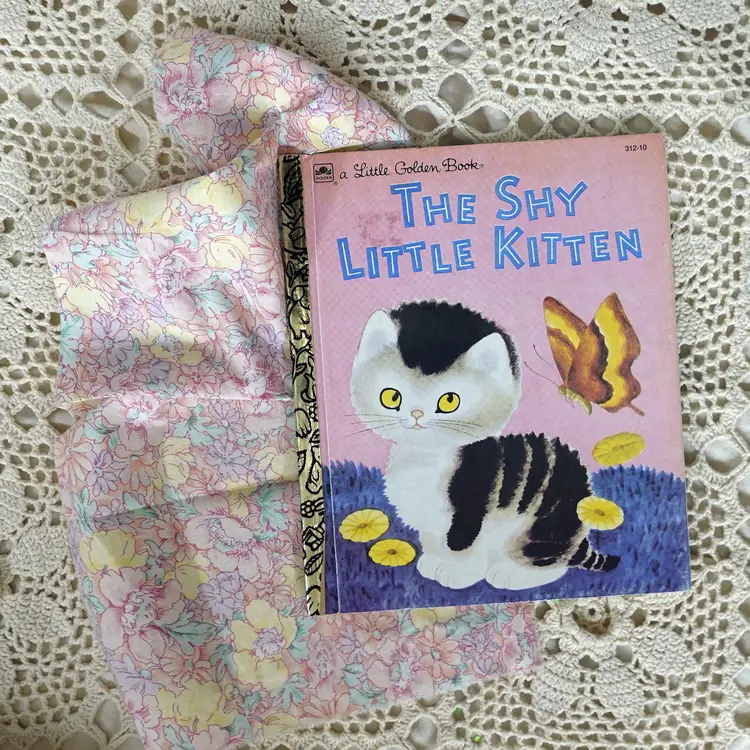 Little Golden Book The Shy Little Kitten Junk Journal Mini Kit