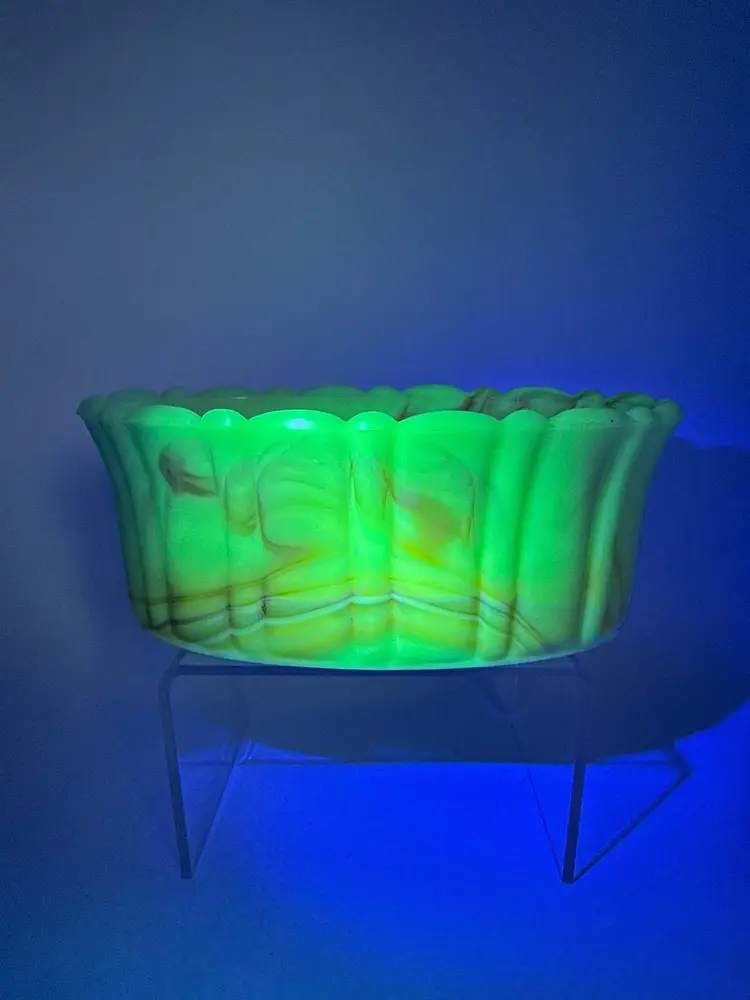 Vtg Akro Agate Glass Orange White UV Reactive Oval Candy Dish Planter 2.5 in H