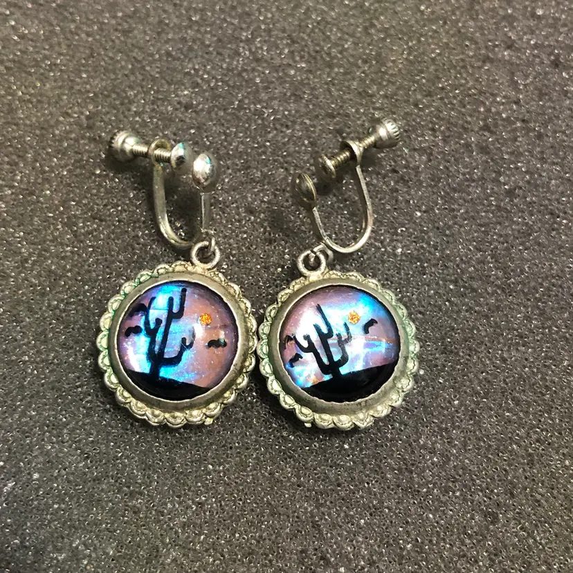 Vintage Silver-Tone Cactus Western Morpho Butterfly Wings Screw-back Earrings