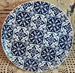 NWT Pier 1 Imports Boho Style Cobalt Blue & White Design Dinner Plate 10.5"