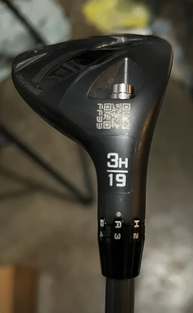 SALE!!  Cobra DS Adapt 3 Hybrid 19*!