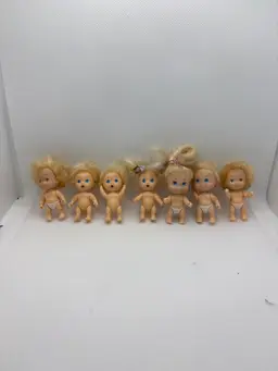 👶 Lot of 7 Vintage Mini Baby Dolls – Blonde Hair – 3” – Collectible Tyco Quints