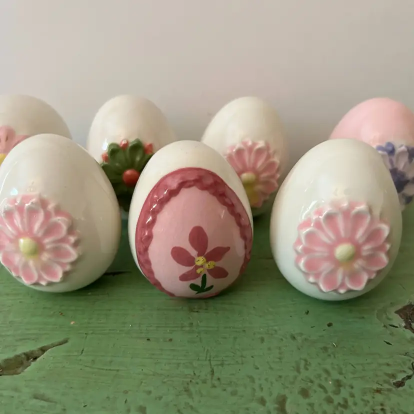 Ceramic Easter Egg Collection. Vintage Hand Painted Decorations.