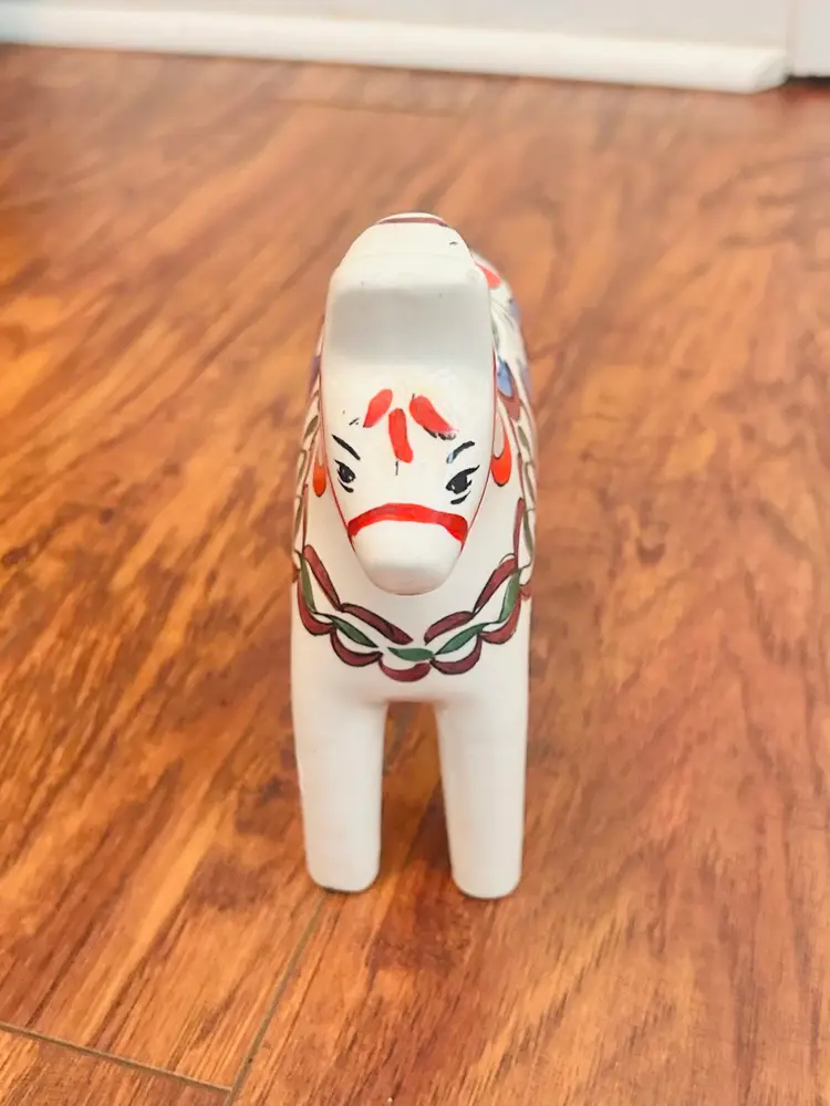 Scandia Dala Horse Figurine Ceramic Hand Painted  Brazil 7” X 7” X 2.1" Colorful
