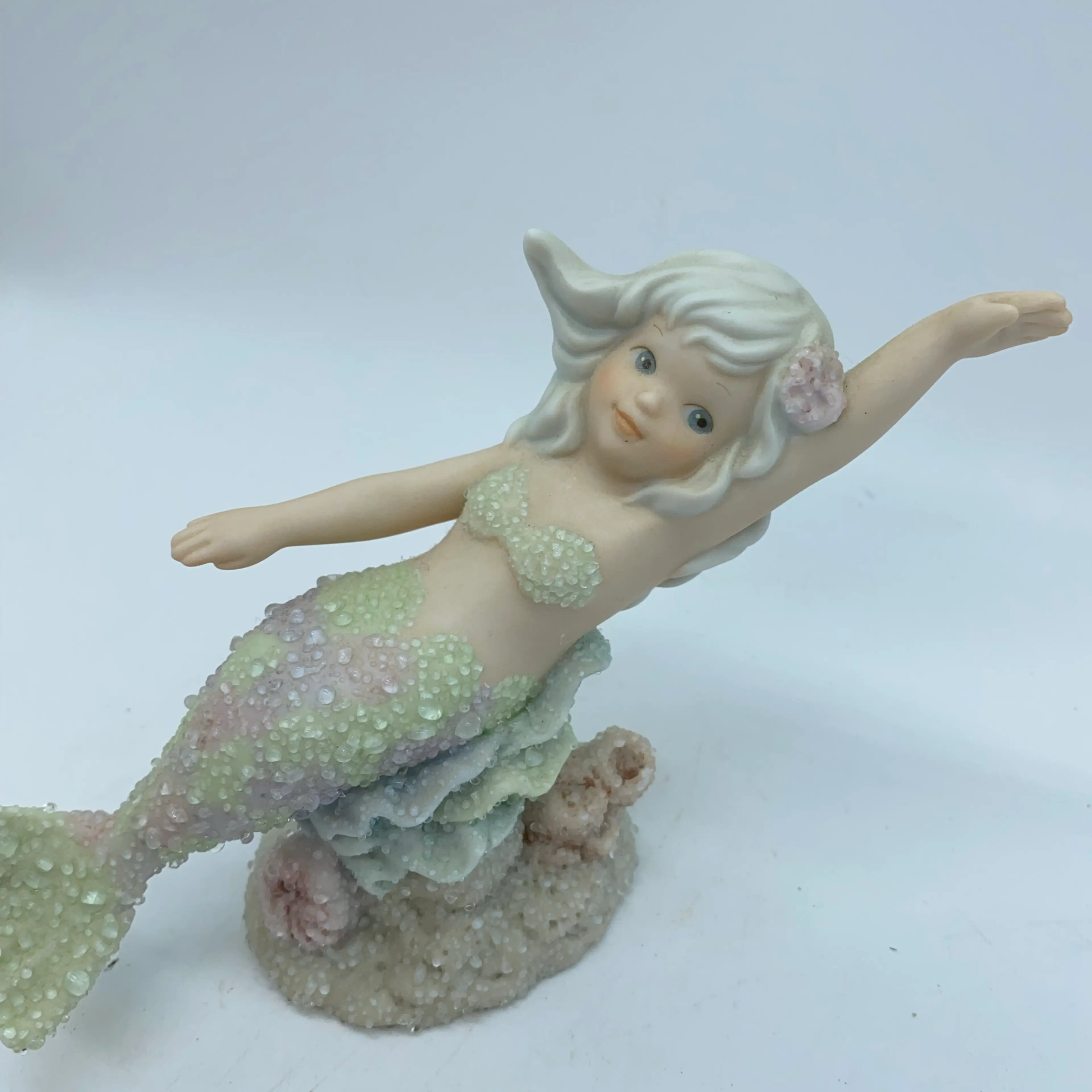 Image 4 of 13