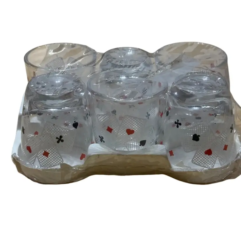 Set Of Six 1950’s Vintage Shot Glasses Poker Card Suite Themed Pair New