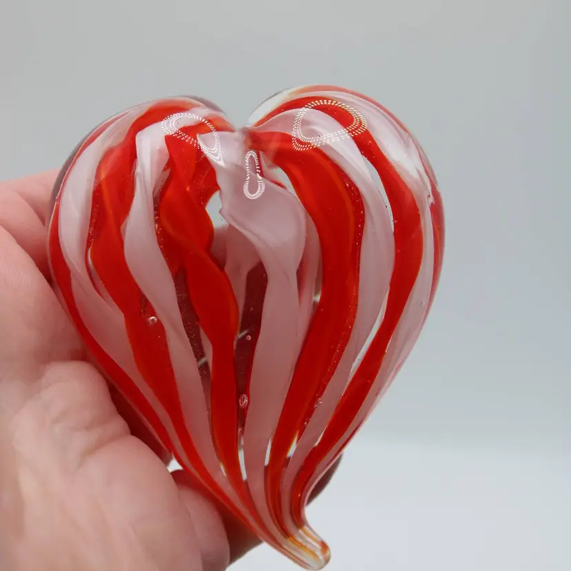 Valentine's Day Hand Blown Art Glass Heart Paperweight