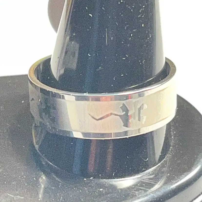Stainless Steel Ring As Pictured Size 11.5