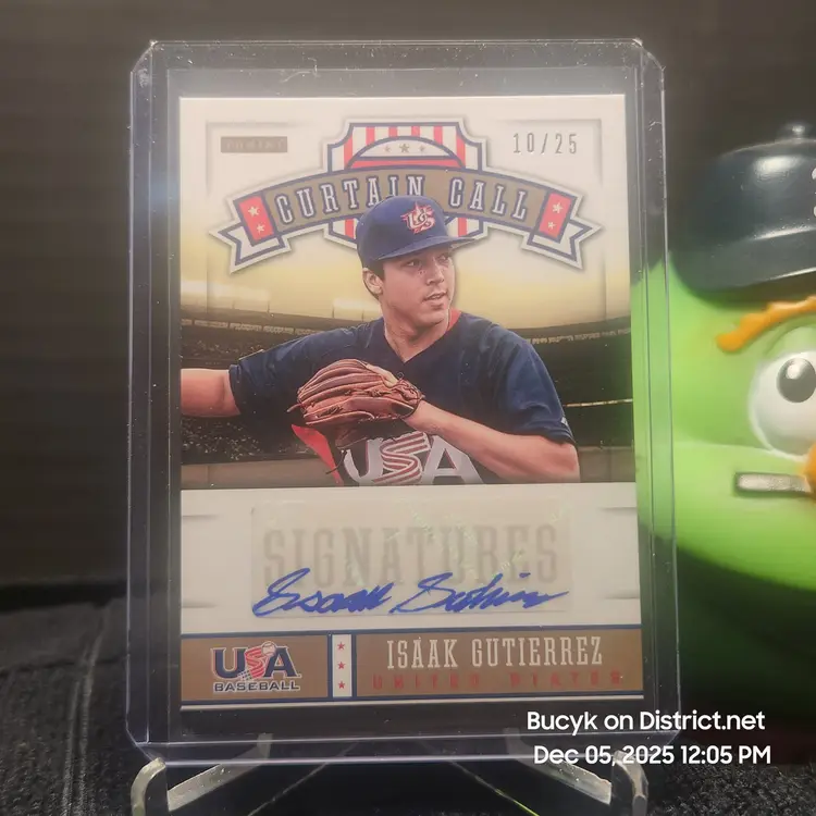 2013 Team USA Curtain Call Auto - Isaak Gutierrez Bethune-Cookman University 10/25