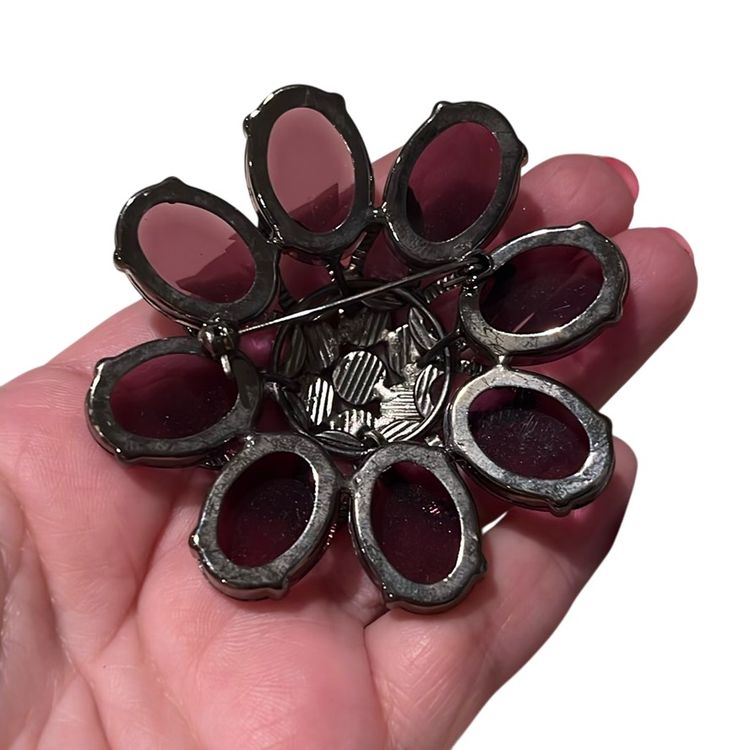 41. Large Purple Faux Stone Flower Brooch