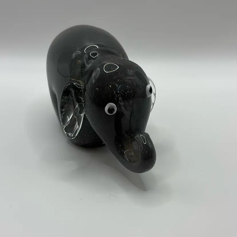 Blown Glass Elephant Paperweight 4 3/4” Long X 3” High A Small Blemish On His Background