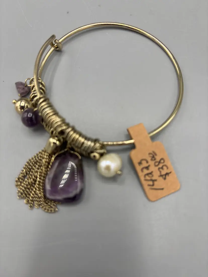 Gold tone twisted Amethyst bracelet