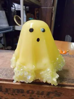 Yellow Ghostie - resin