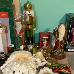 Medium Items Random Christmas