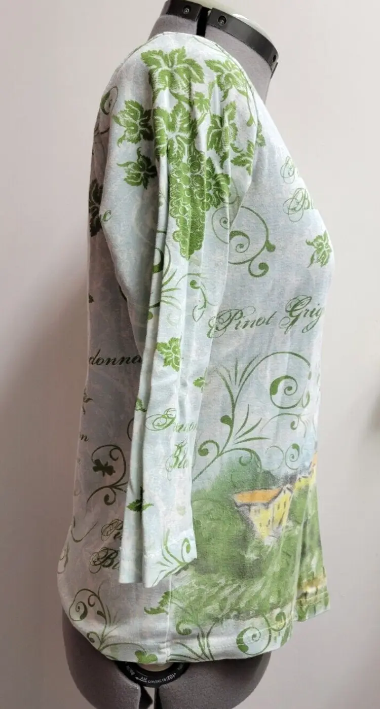 Cactus Bay Blouse Sz Medium Wine Vineyard Grapes Rhinestone Embellished Made USA